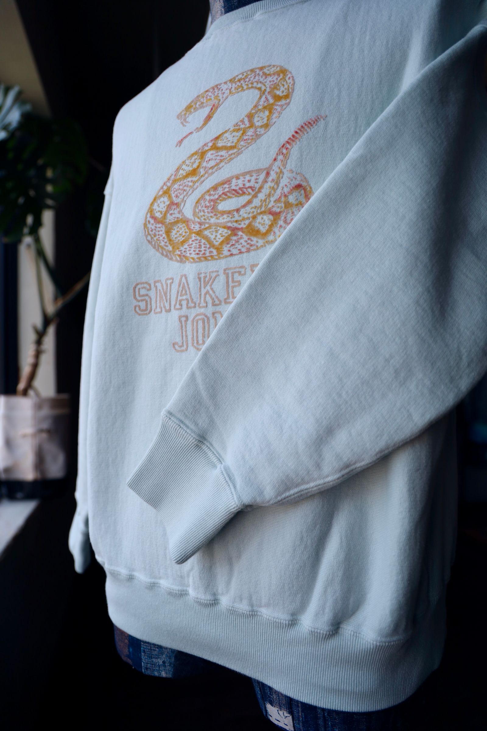 BOWWOW - BOW WOW バウワウ スウェットSNAKEMAN JONES SWEATSHIRT