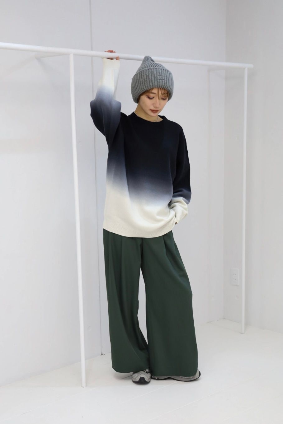 Graphpaper Gradient Dyed Crew Neck Knit STYLE 2025.10.28 | 7387 | MARK