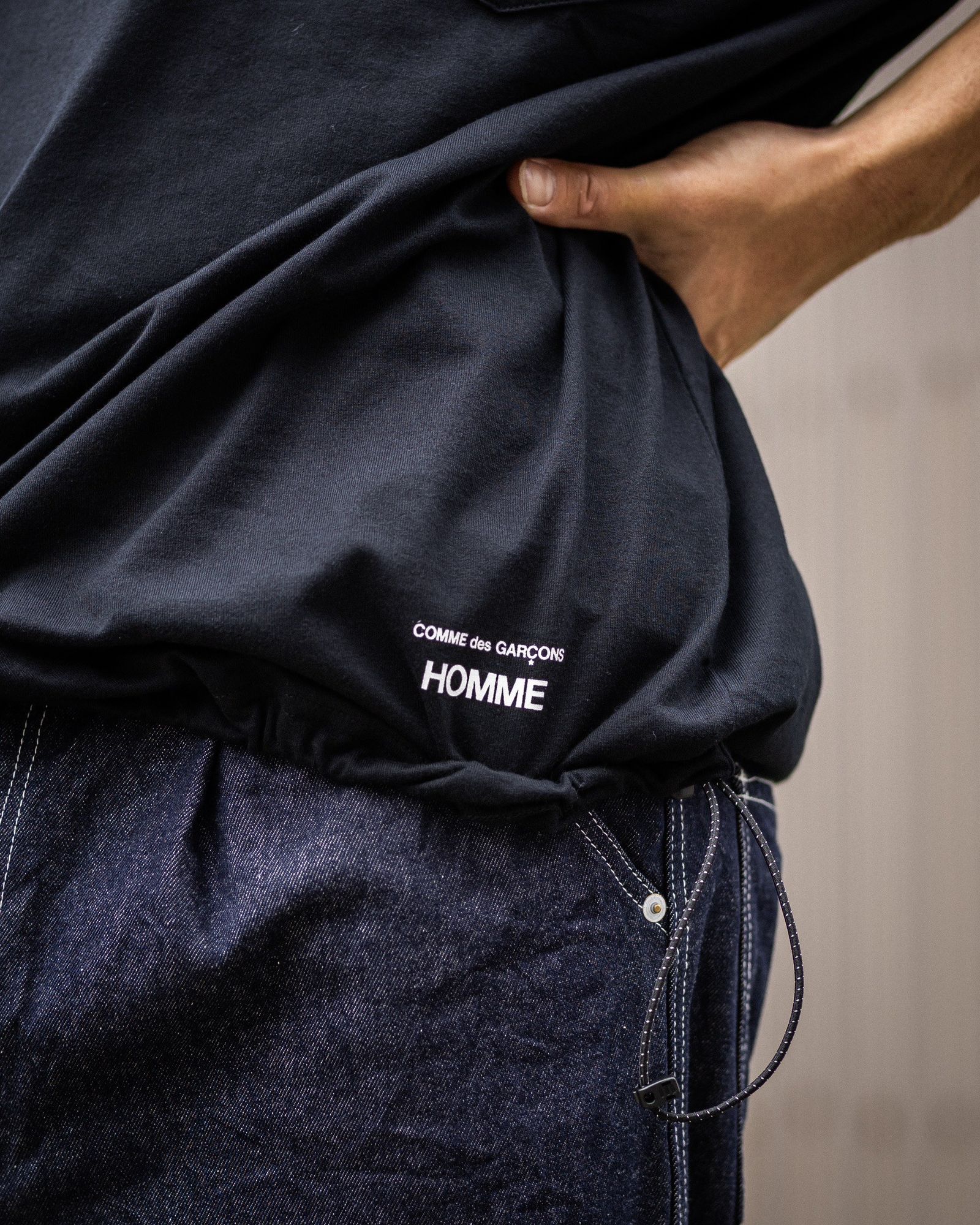 COMME des GRACONS HOMME 綿天竺ポケットTシャツ 新作発売！ | 6672 | MARK