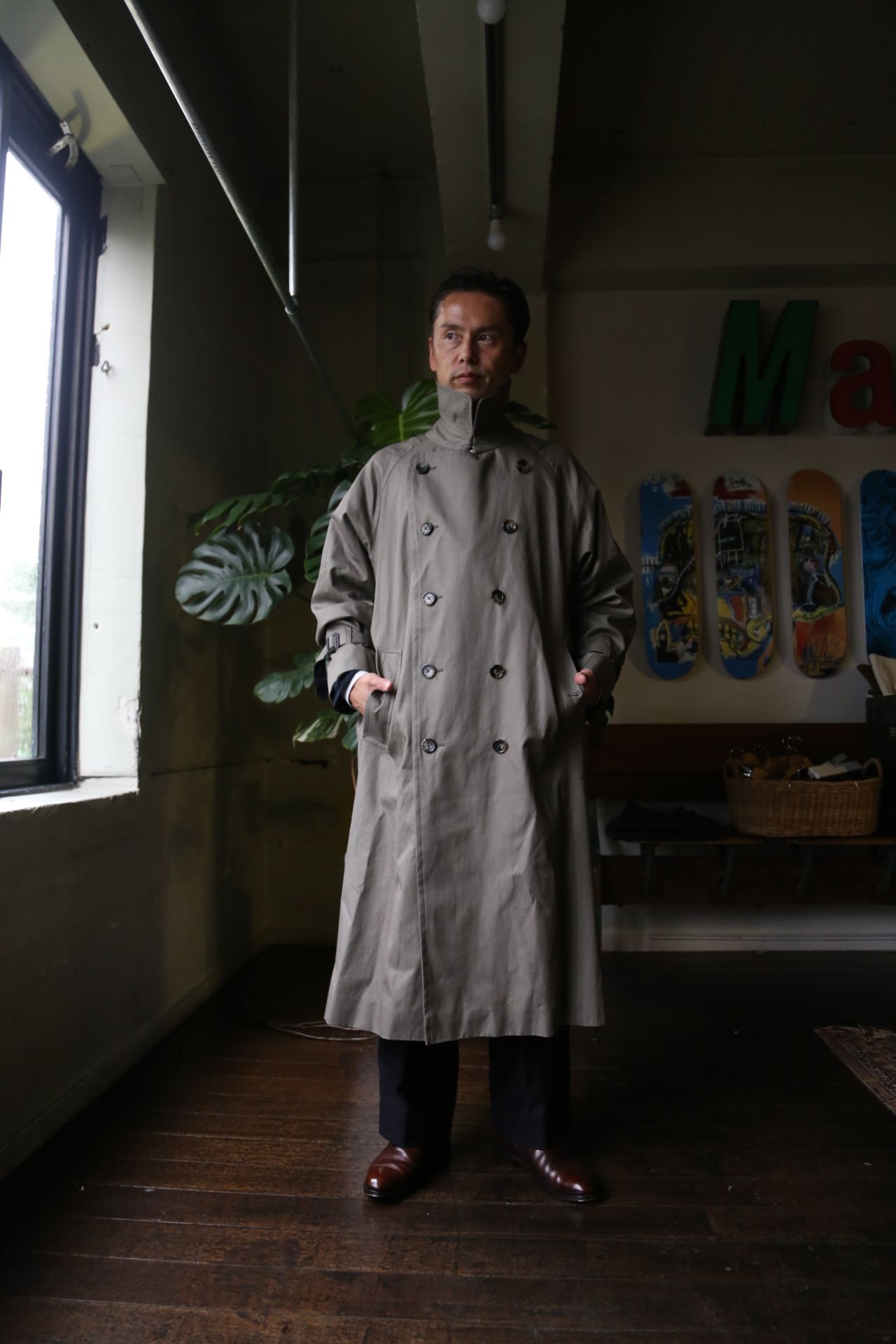 YOKE 21AW REVERSIBLE TRENCH COAT SAGE GREEN style.8.13. | 1842 | MARK