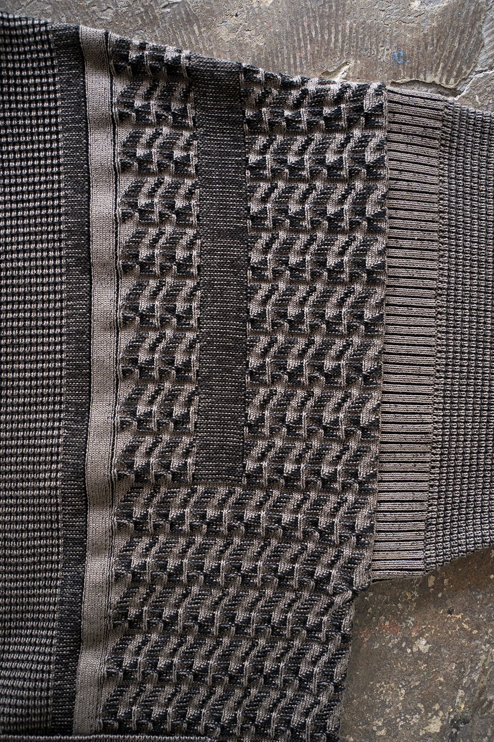 YASHIKI - 【ラスト1点】【24AW】Tasogare Cardigan(CHARCOAL) | Salty