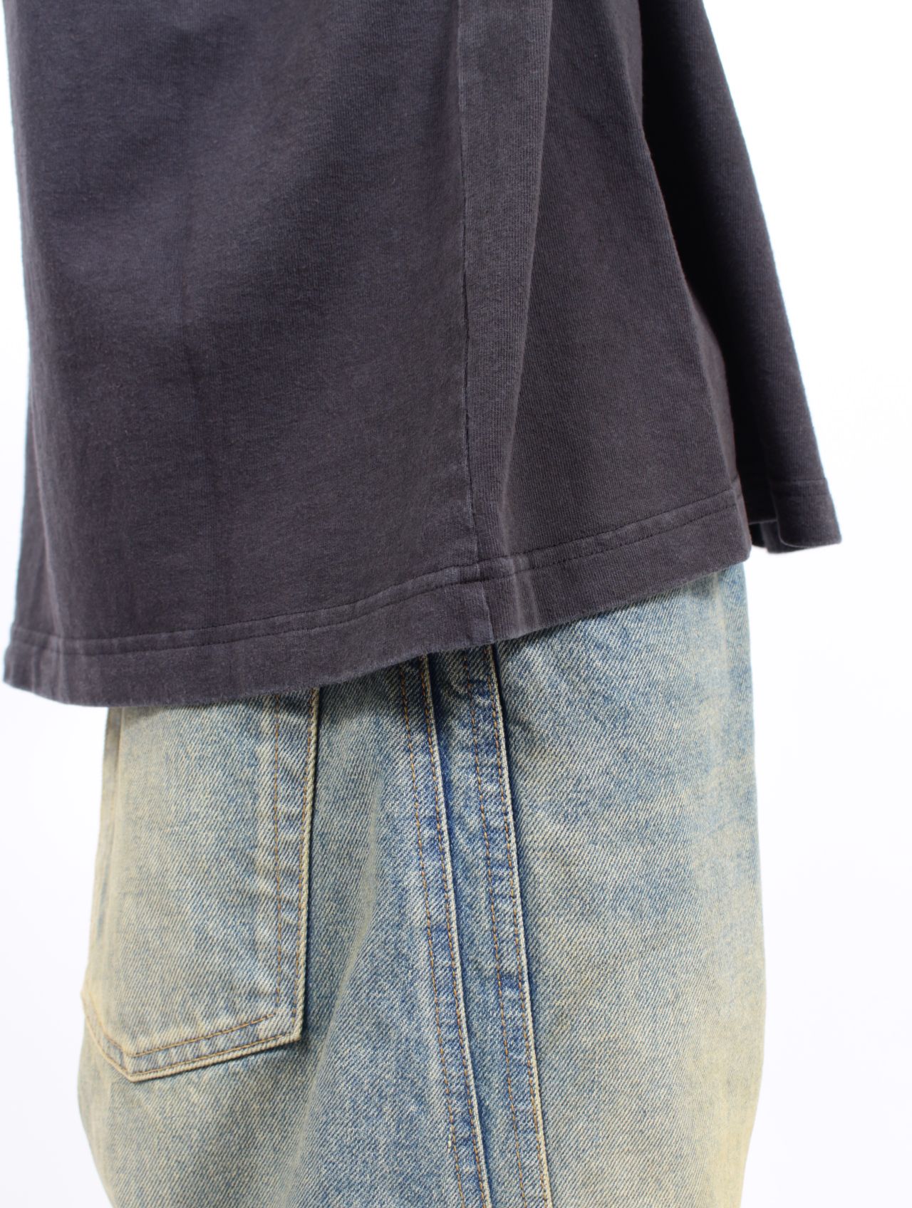 DAIRIKU - 【25AW】映画 オリジナルグラフィック ムービー Tシャツ