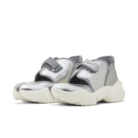 国内4月24日発売予定】ナイキ ウィメンズ エア アクア リフト 全2色