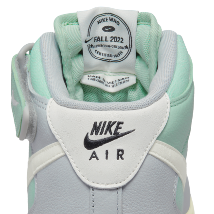 国内7月20日発売予定】ナイキ エアフォース 1 ミッド '07 LX