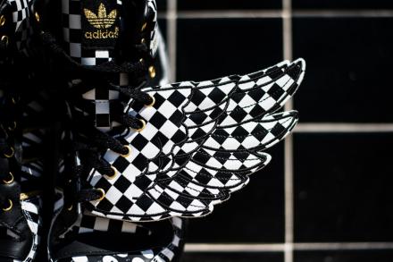 アディダス オリジナルス バイ ジェレミー スコット JS ウィングス