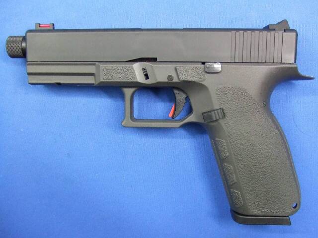 ストライカー ナイン・STRIKER-9Q-QUELL CO2 | Carbon8