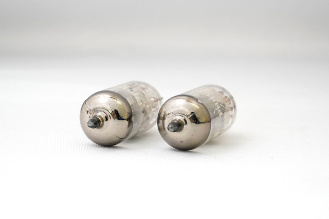 6DJ8/ECC88 Philips 2本1組