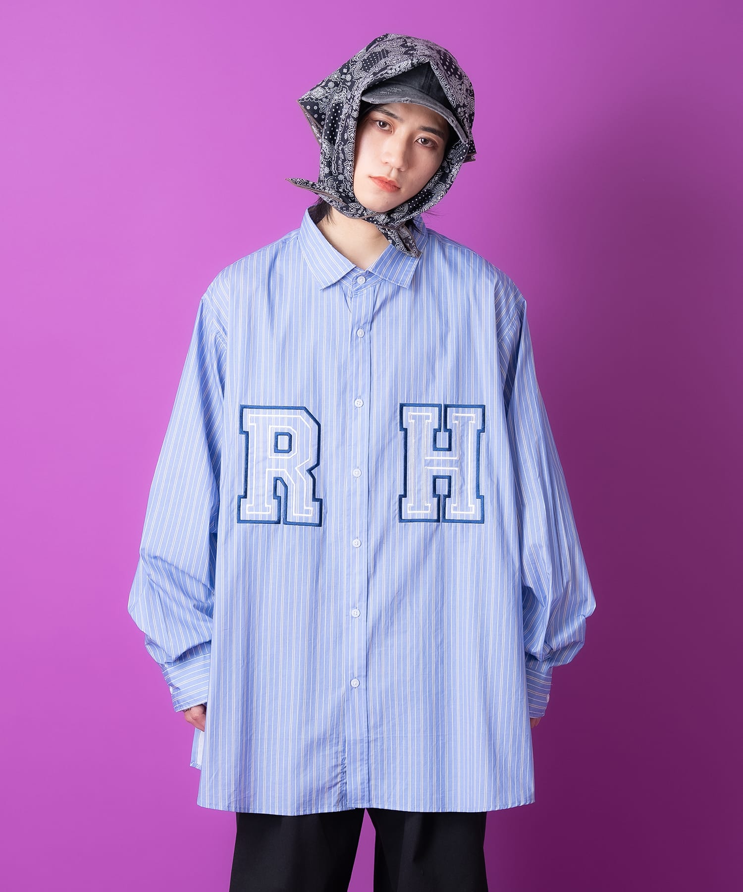 ロゴ刺繍ワッペンオーバーサイズマルチストライプシャツ / 長袖