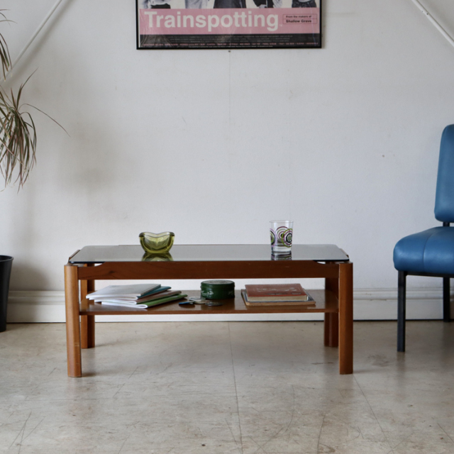 メイヤー（Myer）製【ガラス】コーヒーテーブル 商品番号【021074