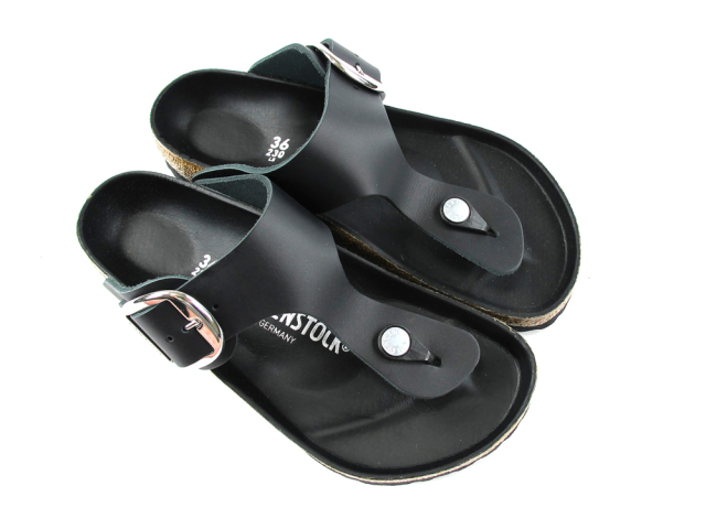 ビルケンシュトック 人気のビッグバックルモデル＊