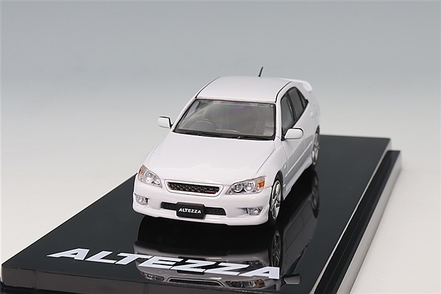 ホビージャパン 1/64 トヨタ スープラ RZ (JZA80) 純正オプション装着