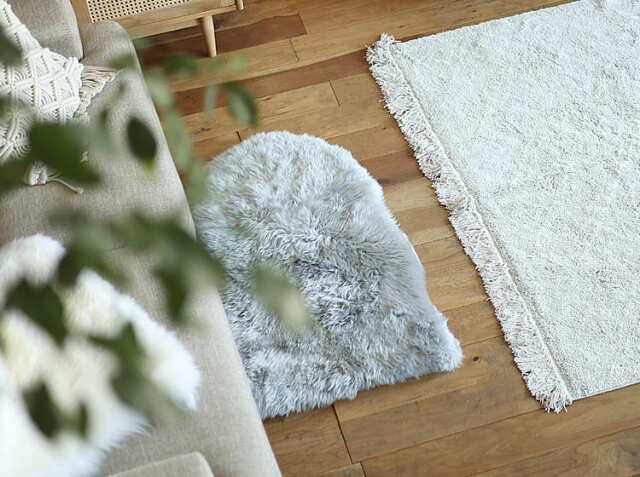 Mouton Rug（ムートンラグ）｜北欧・ヴィンテージインテリア・家具通販