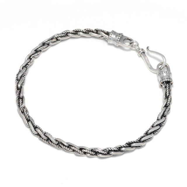 Suman Dhakhwa（スーマンダックワ） Twist Chain Bracelet 4mm