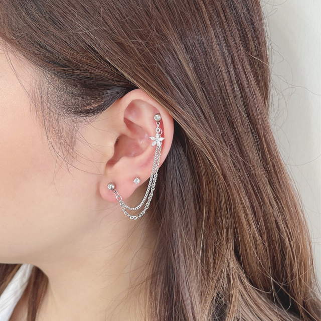 14G 16G ］2つのホールを繋ぐチェーン ゆらゆら♪CZ フラワー ジュエル