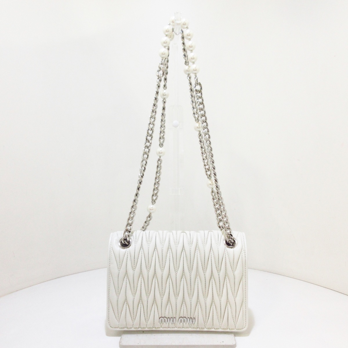 ミュウミュウ/ショルダーバッグ/ギャザーバッグ/白×シルバー/レザー