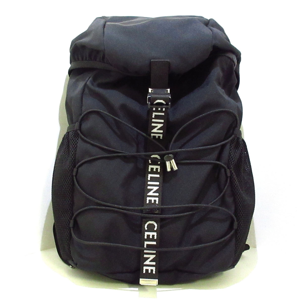 セリーヌ/リュックサック/ミディアム トレッキング バックパック/黒