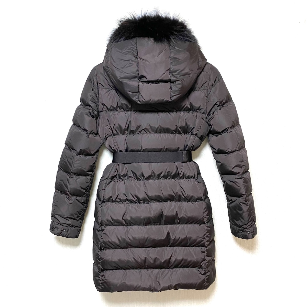 プラダ/ダウンコート/ダークブラウン/サイズ：38Sの買取実績【ブラン