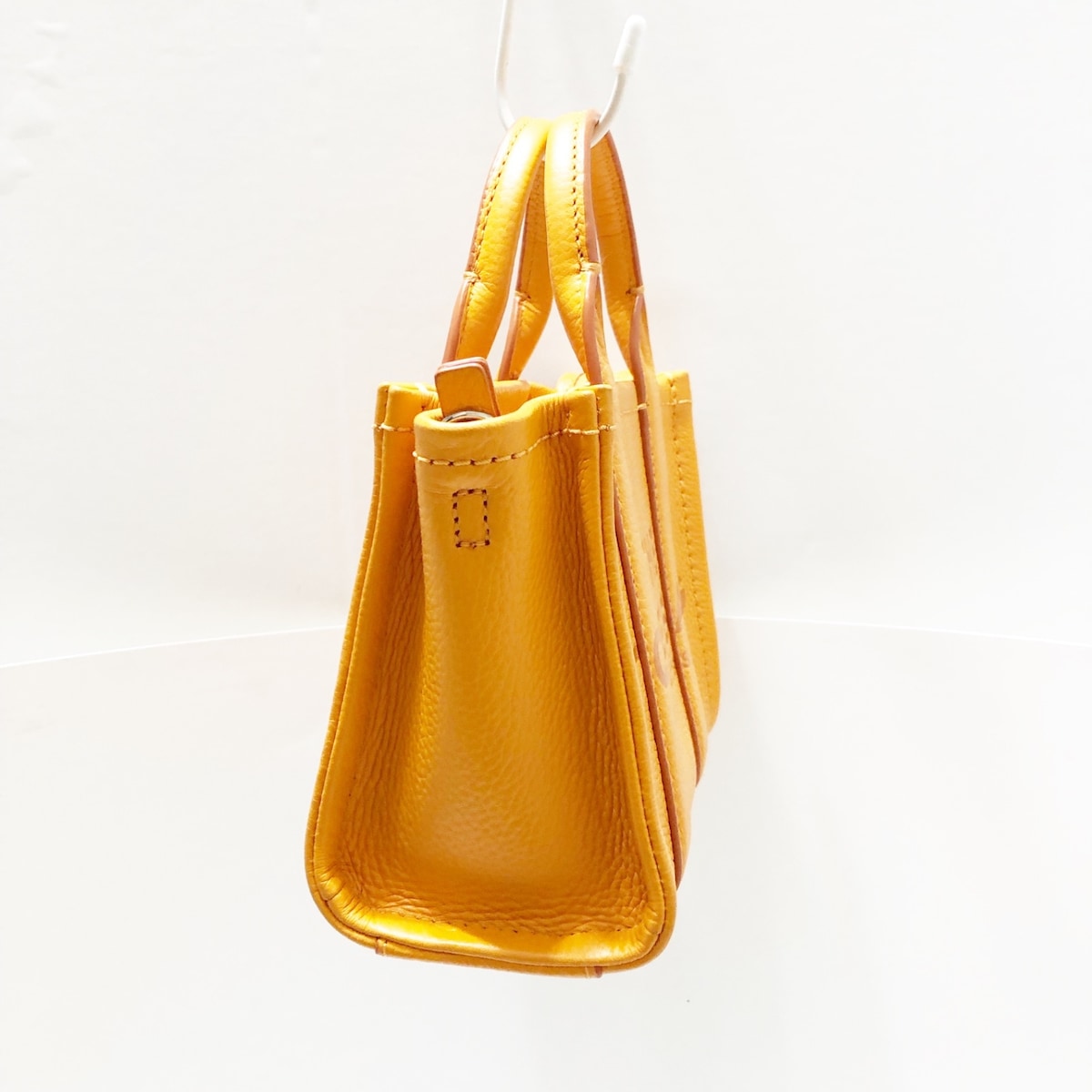 マークジェイコブス/トートバッグ/ザ レザー ミニ トラベラー トート