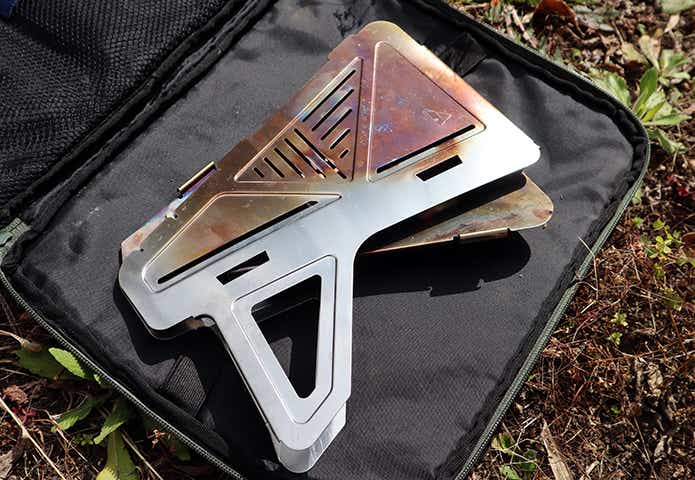 焚き火台コンテストで1位獲得！オーテックキャンプの「コックピット