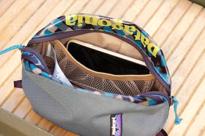 パタゴニアの「ブラックホール・キューブ 3L」が、6wayで使えて毎日