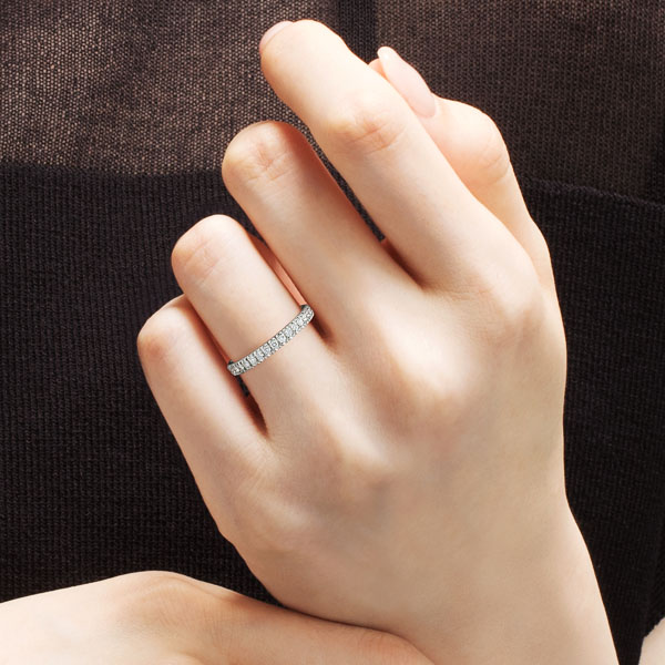 PT950 オーバル ダイヤモンド フルエタニティ リング 2.5mm 7-8｜結婚