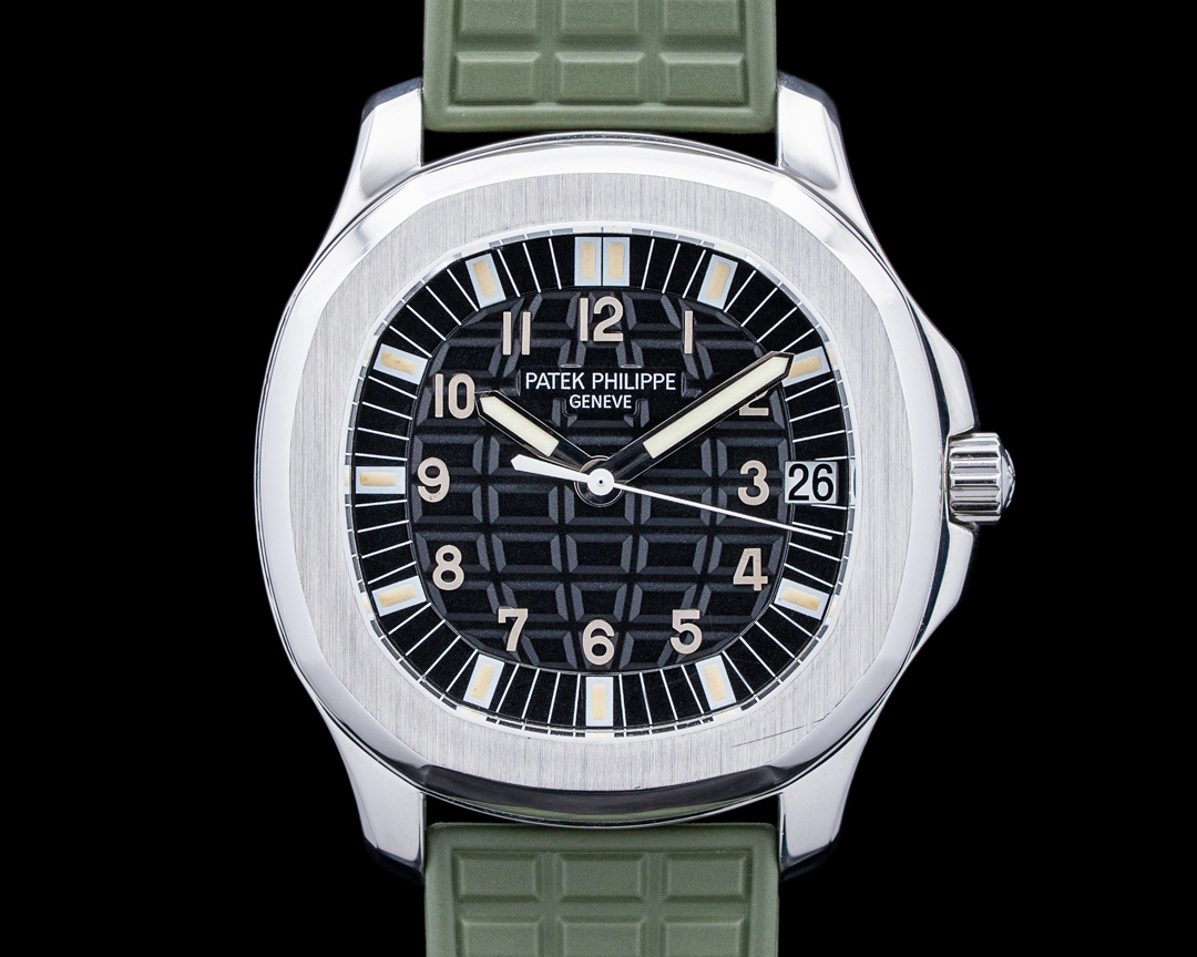 67236) Patek Philippe 5065A-001 Aquanaut Jumbo SS / Rubber Black