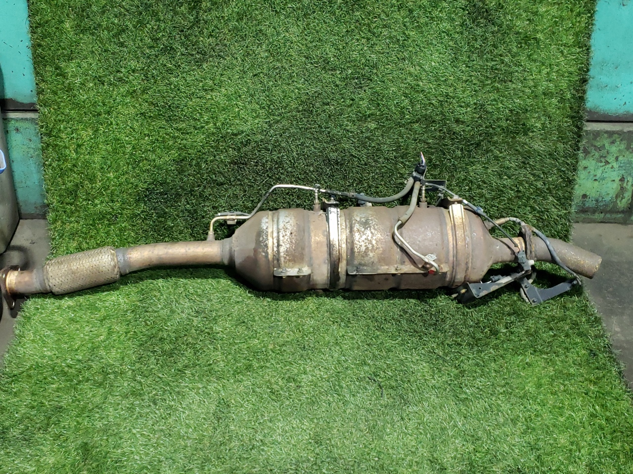 中古 日野 マフラー (DPF/DPD/DPR) H26年【ストックNo.8-49841