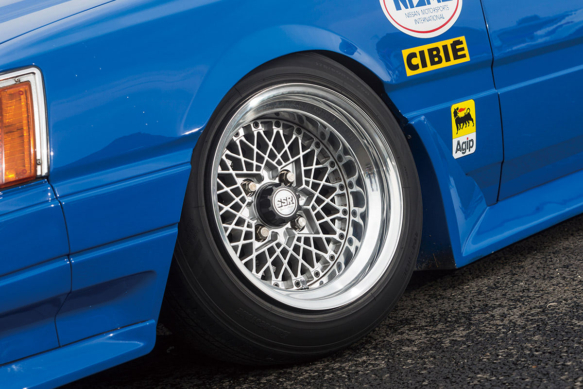 61クレスタ＆ F30TR-Xのガチ低コンビ!!】男気溢れる限界車高がスゴ