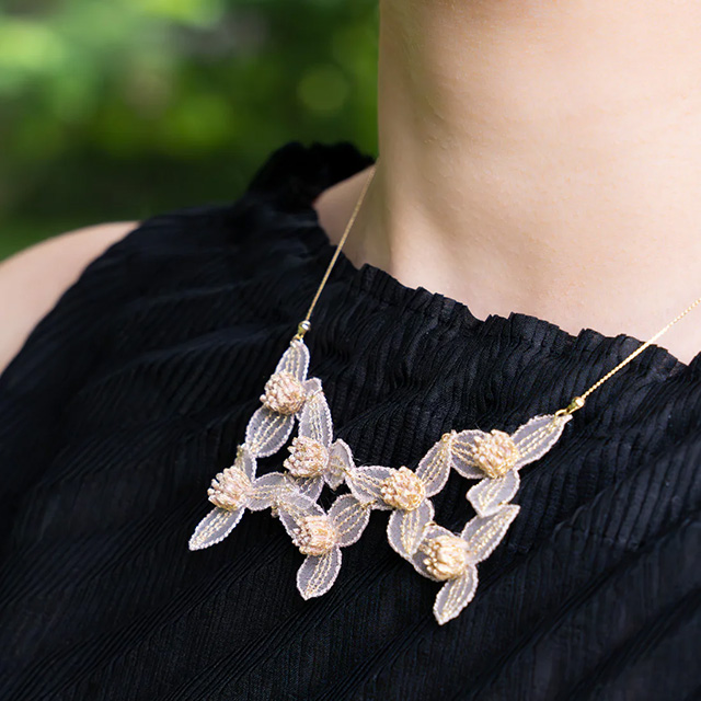 yuki onizuka TSUYUKUSA COLLAR｜服飾品｜中川政七商店 公式サイト