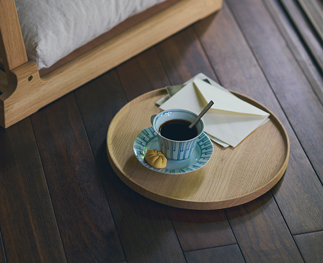 盆ちゃぶ台 supported by karimoku｜家を装う｜中川政七商店 公式サイト