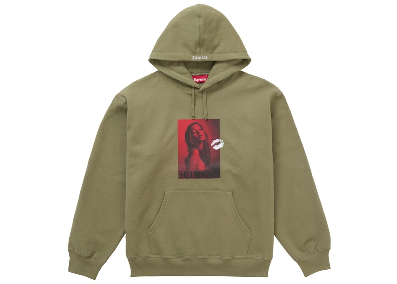 Supreme-Kate-Moss-Hooded-