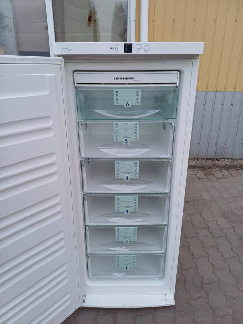 Морозильная камера Либхер Liebherr GN 2153 No Frost 6 ящиков 226л