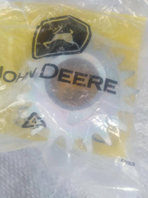 A50385; А50385; 50385 Звездочка Левая (звездочка) JOHN DEERE ДЖОН