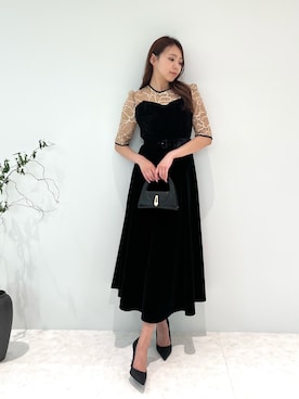 LEJA】ビスチェ風ウエストベルト付き花柄レースキラキラ刺繍ドレス