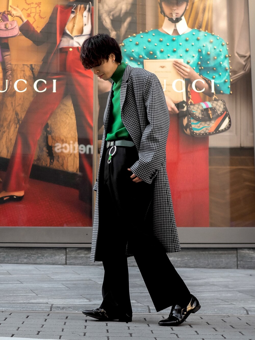 LAD MUSICIANのチェスターコートを使った人気ファッション