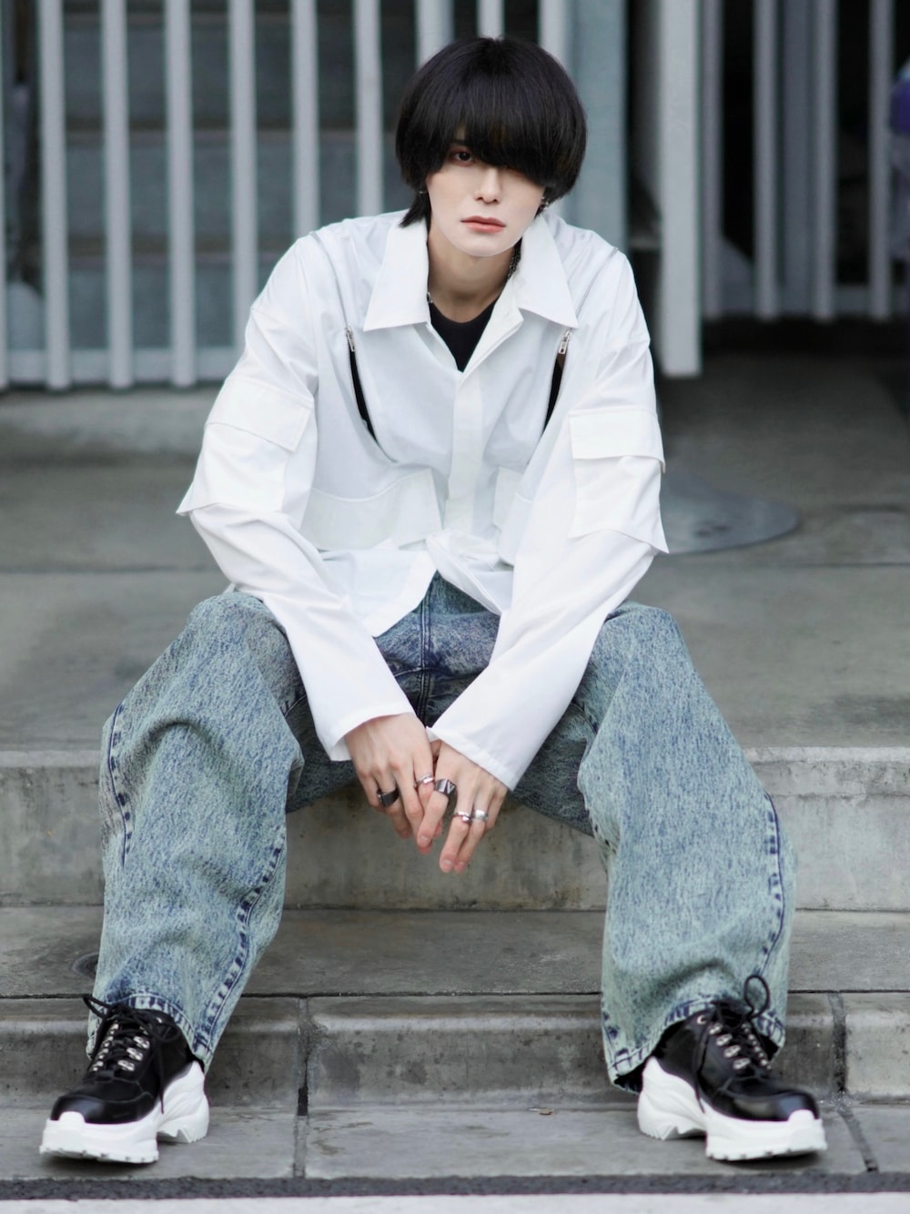 犬飼京 inukai kei｜ADRERのデニムパンツを使ったコーディネート - WEAR