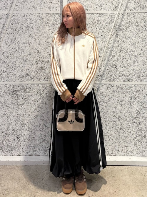 アディダス オリジナルス ベロア ニット トラックトップ / ジャージ