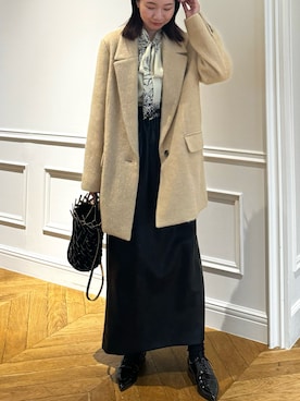 allureville（アルアバイル）の「二重織ダブルブレストコート