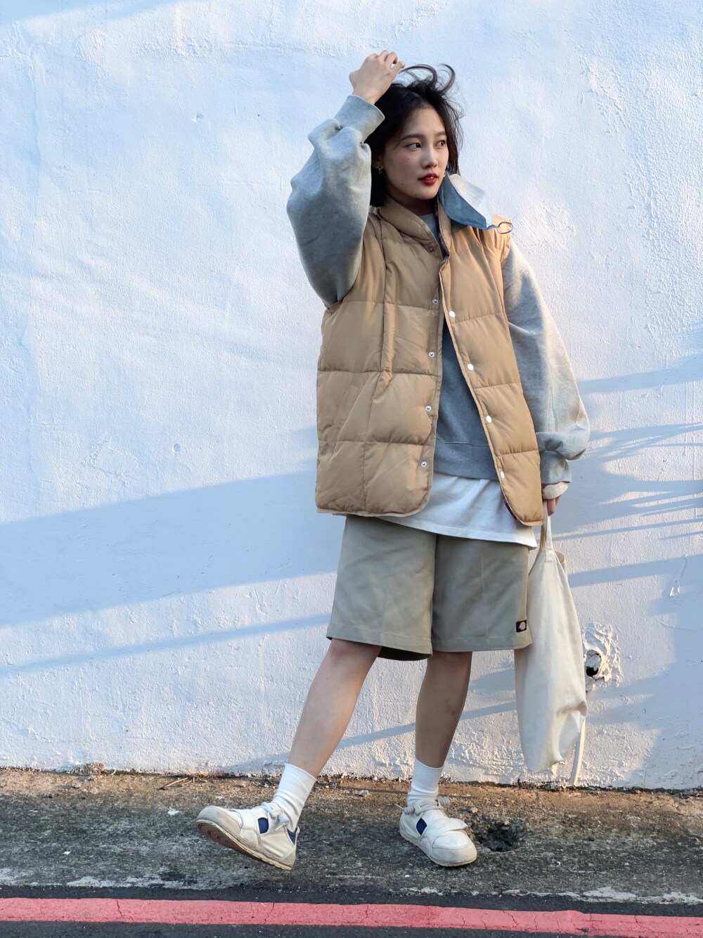 CELINEのダウンベストを使った人気ファッションコーディネート - WEAR