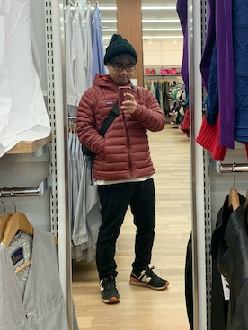 patagoniaのダウンジャケット/コート（レッド系）を使ったメンズ人気