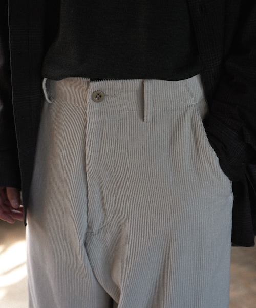 shiun（シウン）の「CORDUROY TROUSERS（その他パンツ）」 - WEAR