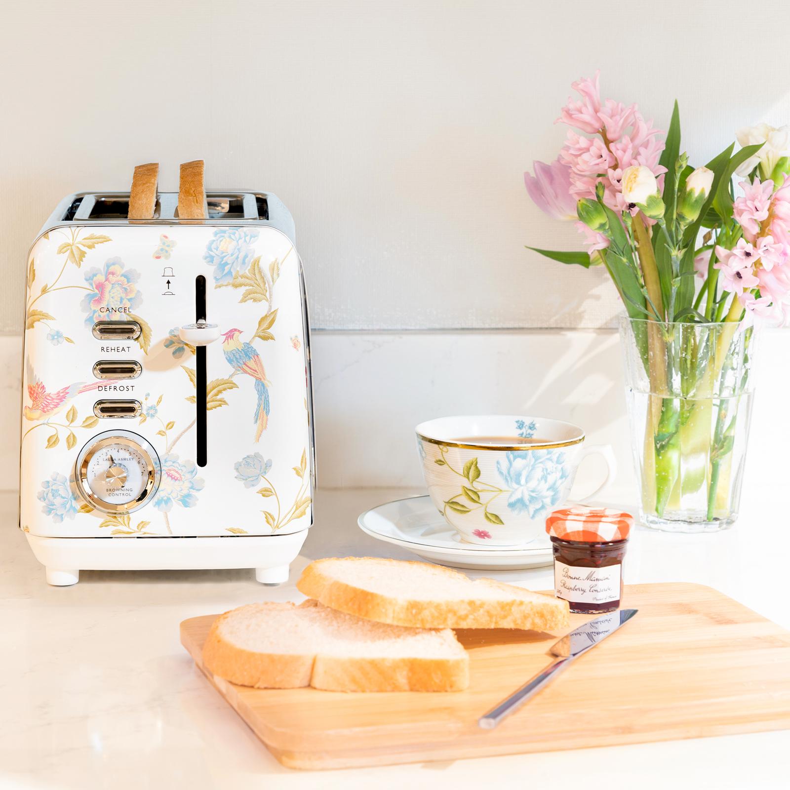 Laura Ashley, 2-Slice Toaster | Zola