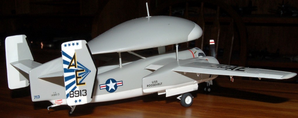 Mach 2: Grumman E-1B Tracer w/ a little help from Hasegawa 1/72