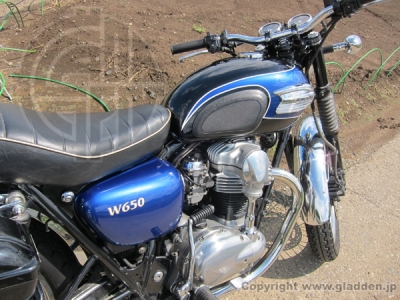 W650 カスタムペイント | カスタムペイント・スタジオグラッデン