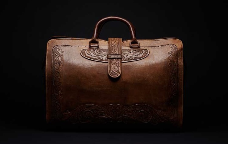 吉田カバンと黒澤明監督作品『天国と地獄』 | 吉田カバンホームページ