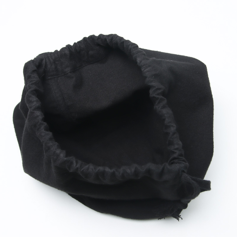 COMOLI (コモリ) コットンネル ポーチ