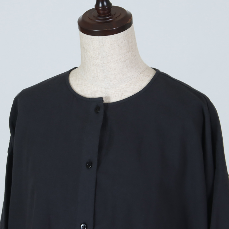 evameva (エヴァムエヴァ) cotton wool no collar shirt / コットン