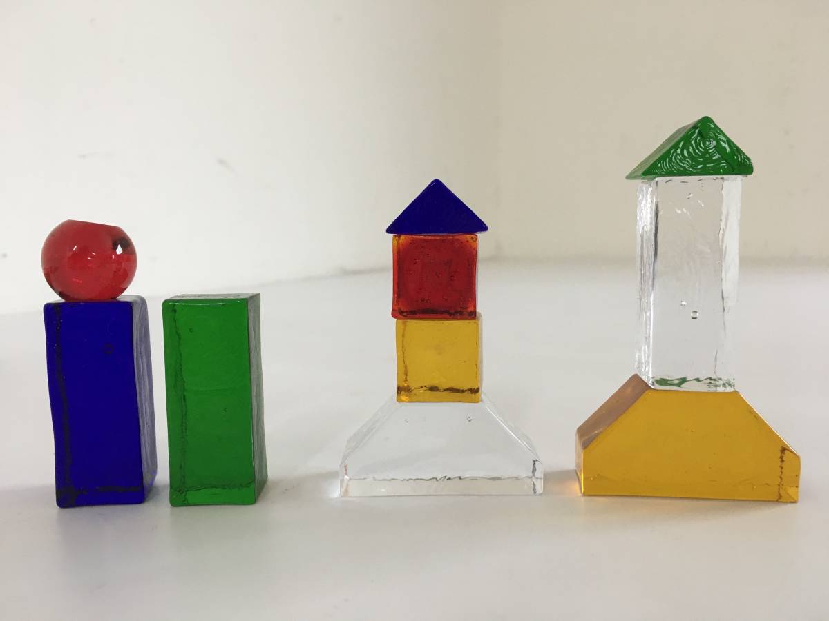 ブルーノ・タウト『ガラスの家の玩具』ガラスの積木 Bruno Taut GLASS