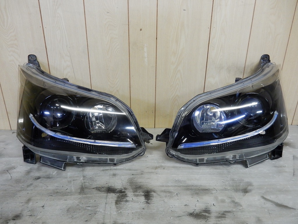 前期 ムーヴカスタム LA100S/LA110S 純正ヘッドライト インナー