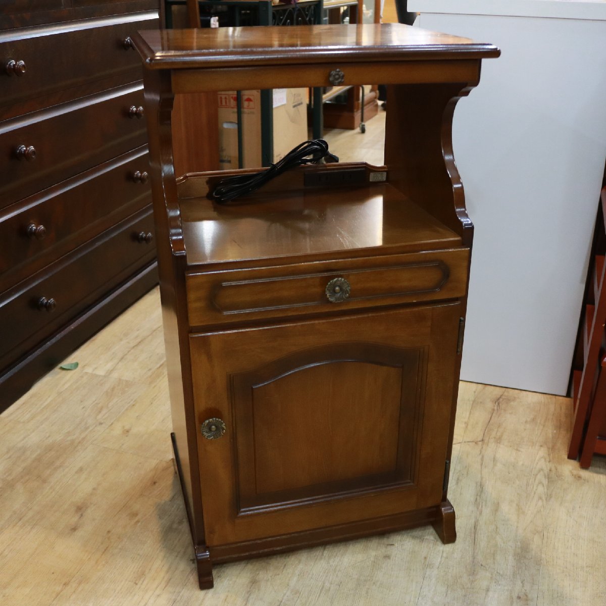 美品】karimoku カリモク コロニアル 電話台 FAX台 サイドチェスト